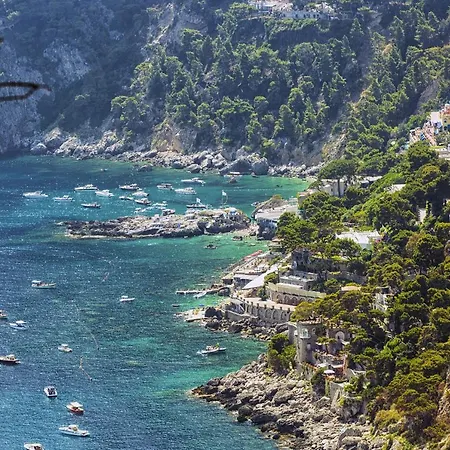 Sleeps 8 Pool Wifi Villa Capri